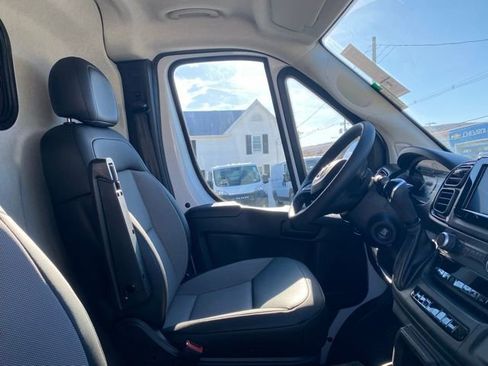 New 2026 RAM ProMaster 2500 w/ Convenience Group image 28