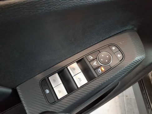 Used 2024 Mitsubishi Outlander SE image 19