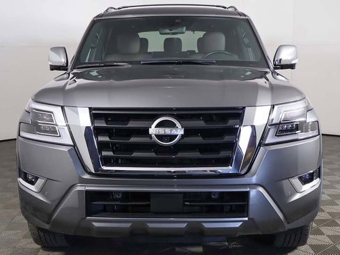 Used 2024 Nissan Armada Platinum image 14