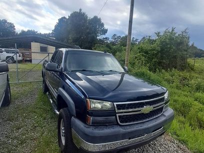 Used 2006 Chevrolet Silverado 2500 LT w/ Onstar Plus Package