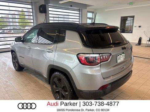 Used 2019 Jeep Compass Latitude FWD image 4