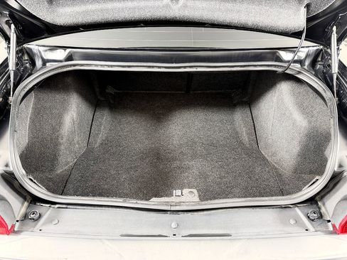 Used 2012 Dodge Challenger R/T RWD image 13