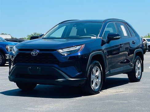 Used 2024 Toyota RAV4 XLE w/ Convenience Package AWD/4WD image 7