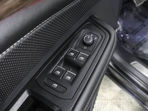 Used 2024 Volkswagen Atlas SEL Premium R-Line image 37