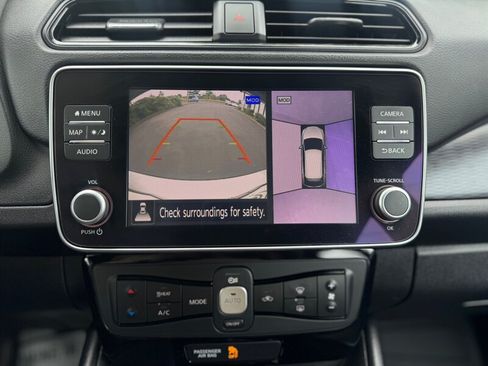 Used 2023 Nissan Leaf SV Plus FWD image 14