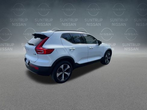 Used 2023 Volvo XC40 B5 Plus w/ Protection Package Premier image 48