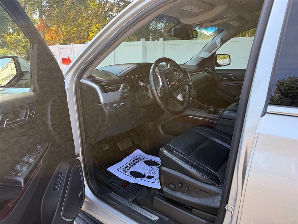 Used 2018 GMC Yukon SLT w/ Open Road Package AWD/4WD image 11