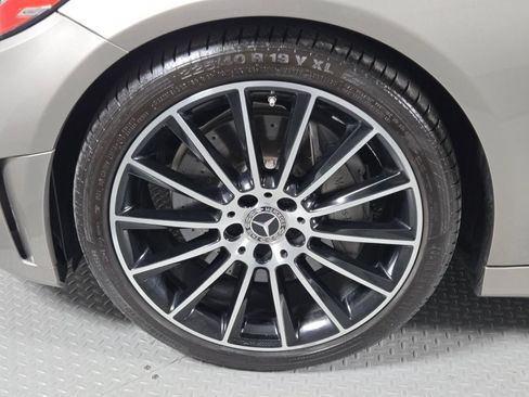 Used 2020 Mercedes-Benz C 300 Sedan image 9