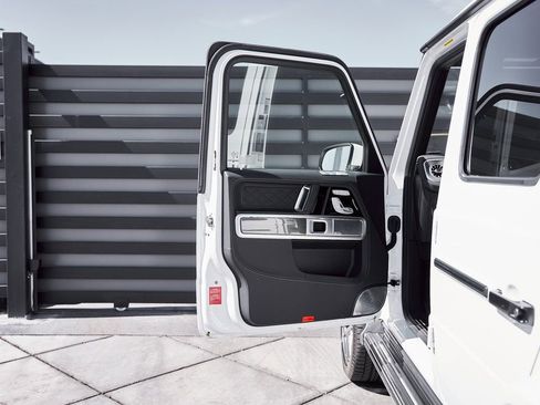 Used 2026 Mercedes-Benz G 63 AMG 4MATIC image 32