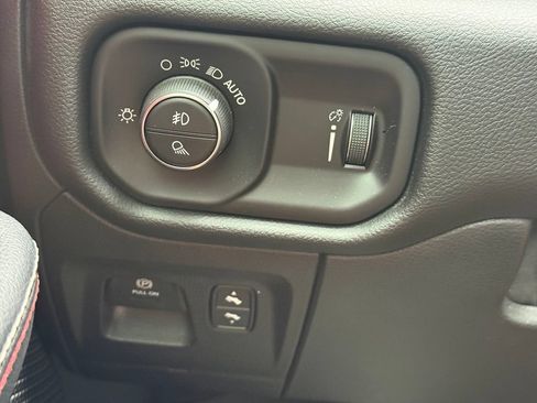 Used 2022 RAM 1500 Rebel w/ Rebel Level 2 Equipment Group AWD/4WD image 15
