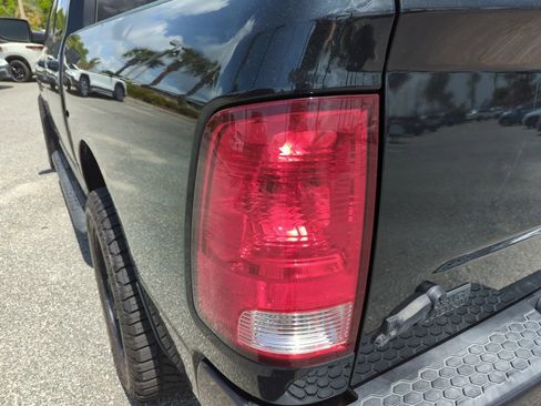 Used 2018 RAM 1500 Big Horn image 18