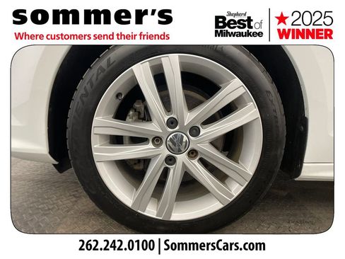 Used 2017 Volkswagen Jetta SEL image 25