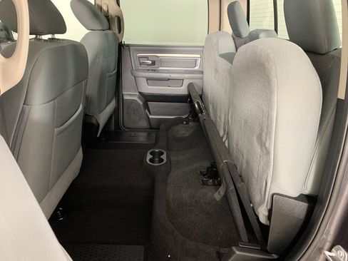 Used 2018 RAM 1500 Big Horn image 32