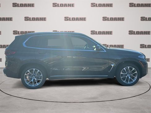 New 2026 BMW X5 xDrive40i w/ Climate Comfort Package image 6