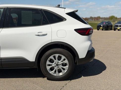 Used 2025 Ford Escape Active AWD/4WD image 12