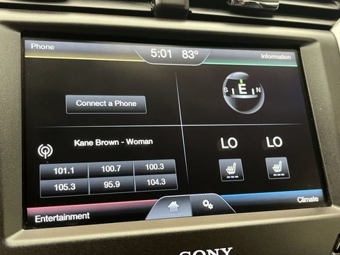 Used 2016 Ford Fusion Titanium FWD image 18