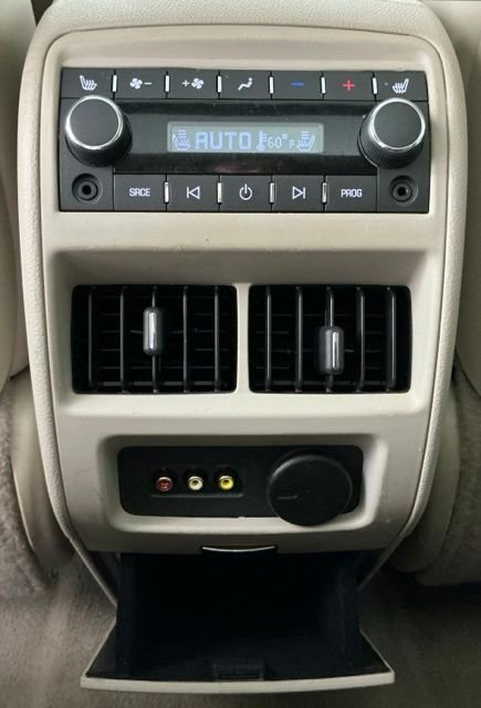 Used 2012 Cadillac SRX Premium FWD image 16