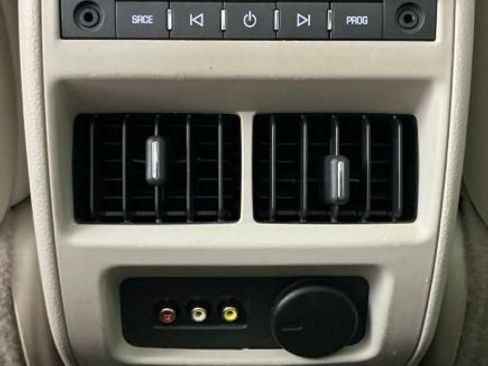 Used 2012 Cadillac SRX Premium FWD image 16