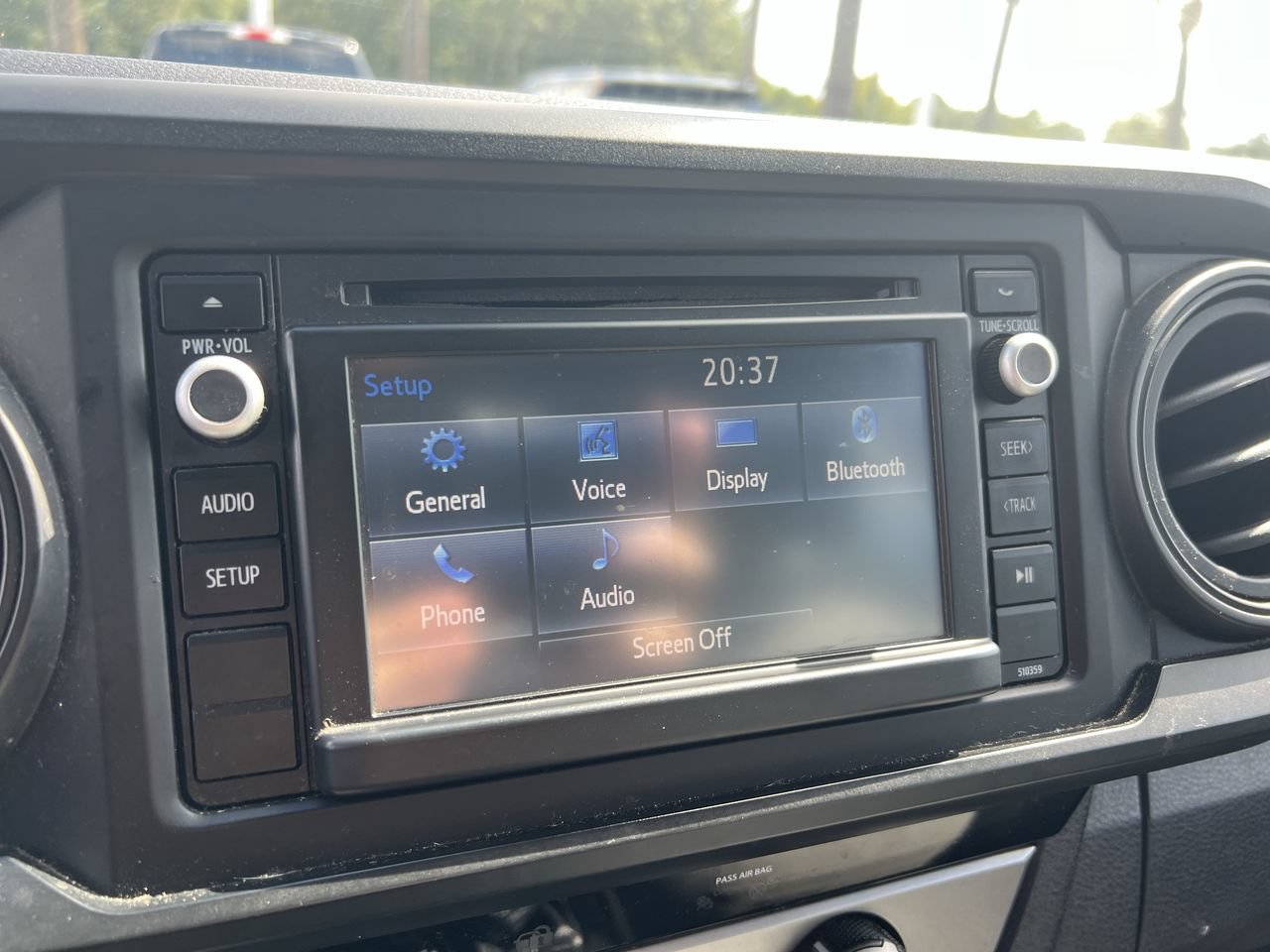 Used 2018 Toyota Tacoma SR w/ SR Convenience Package AWD/4WD image 24