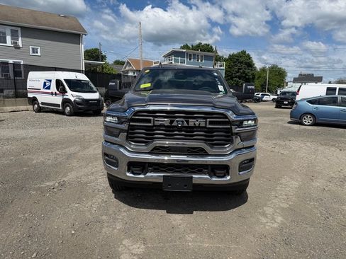 New 2026 RAM 2500 Big Horn AWD/4WD image 8