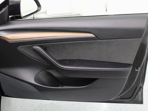 Used 2021 Tesla Model 3 Performance image 48