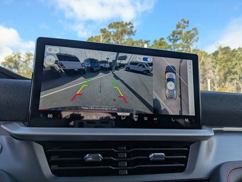 New 2026 Ford Explorer ST-Line w/ ST-Line Street Pack image 23