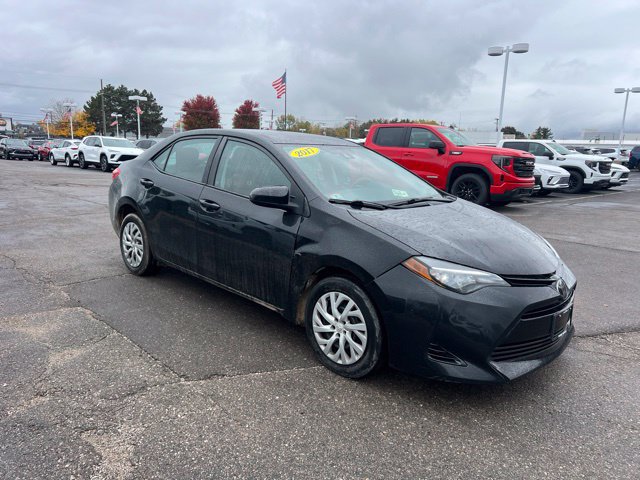 Used 2017 Toyota Corolla LE w/ Carpet Mat Package (TMS) FWD image 3