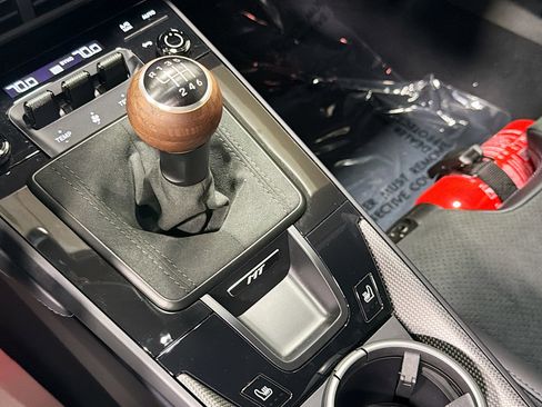 Certified 2026 Porsche 911 Carrera T RWD image 26