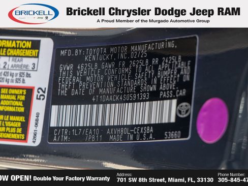 Used 2025 Toyota Camry SE FWD image 32