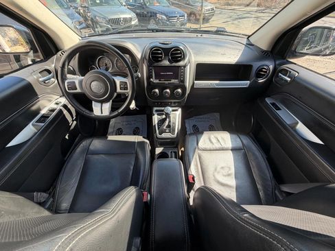 Used 2016 Jeep Compass High Altitude AWD/4WD image 37