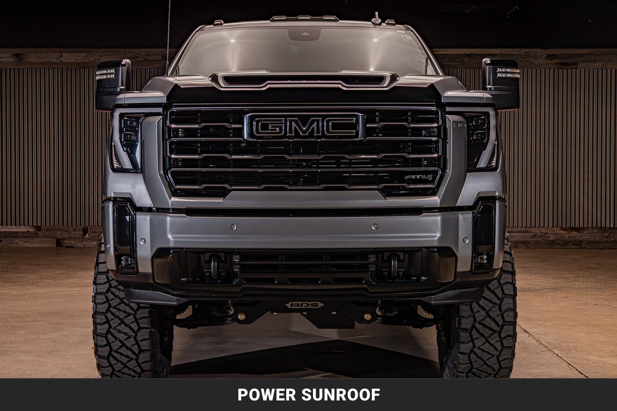 Used 2026 GMC Sierra 2500 AT4 w/ AT4 Premium Plus Package AWD/4WD image 4