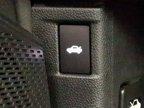 Used 2023 Honda Accord Sport image 25