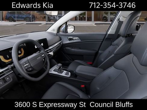 New 2026 Kia Sportage EX FWD image 19
