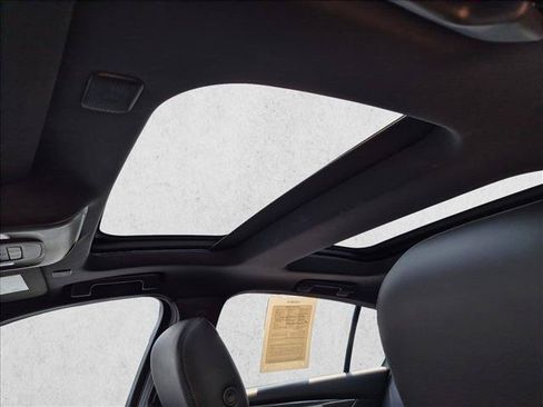 Used 2023 Cadillac CT5 Sport RWD image 16
