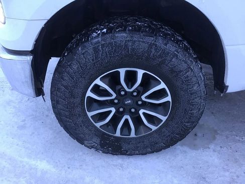 Used 2016 Ford F150 XLT image 10