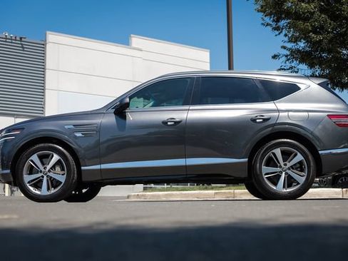 Used 2021 Genesis GV80 3.5T w/ Advanced Package 06 AWD/4WD image 16