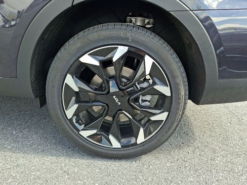New 2026 Kia Sorento EX AWD/4WD image 5