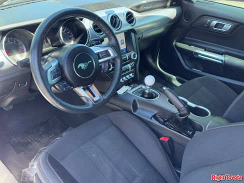 Used 2020 Ford Mustang Coupe w/ Equipment Group 101A RWD image 18