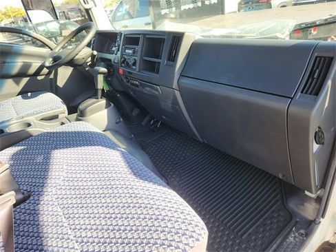 New 2025 Chevrolet Low Cab Forward image 11