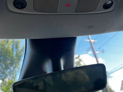 Used 2021 Tesla Model Y AWD image 28