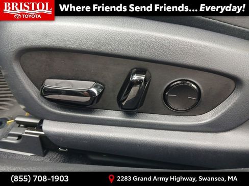 Used 2025 Lexus ES 350 w/ Premium Package image 21