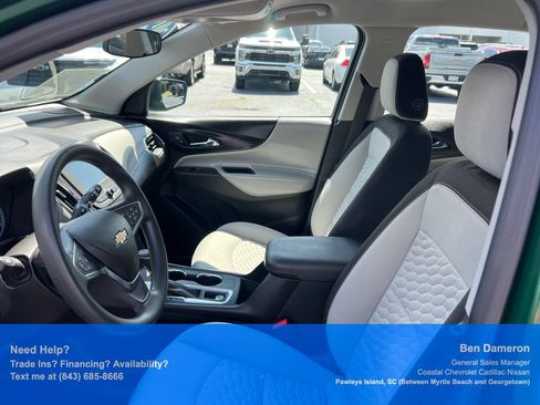 Used 2018 Chevrolet Equinox LS FWD image 10