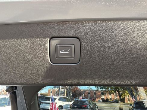 New 2025 Buick Envista Preferred w/ Convenience II Package image 31