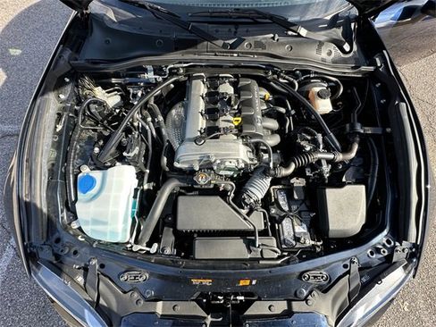 Used 2021 MAZDA MX-5 Miata RF Grand Touring image 28