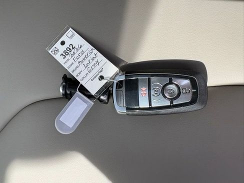New 2026 Ford Maverick Lariat AWD/4WD image 6