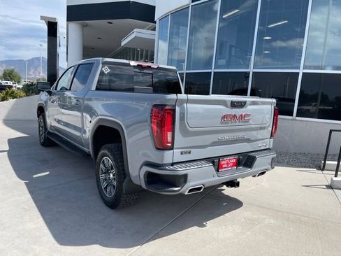 Certified 2024 GMC Sierra 1500 AT4 w/ Technology Package AWD/4WD image 4