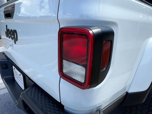 Used 2020 Jeep Gladiator Sport w/ Quick Order Package 24S image 59