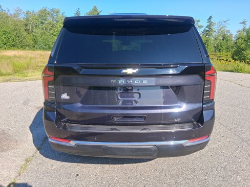 Used 2025 Chevrolet Tahoe LT AWD/4WD image 6