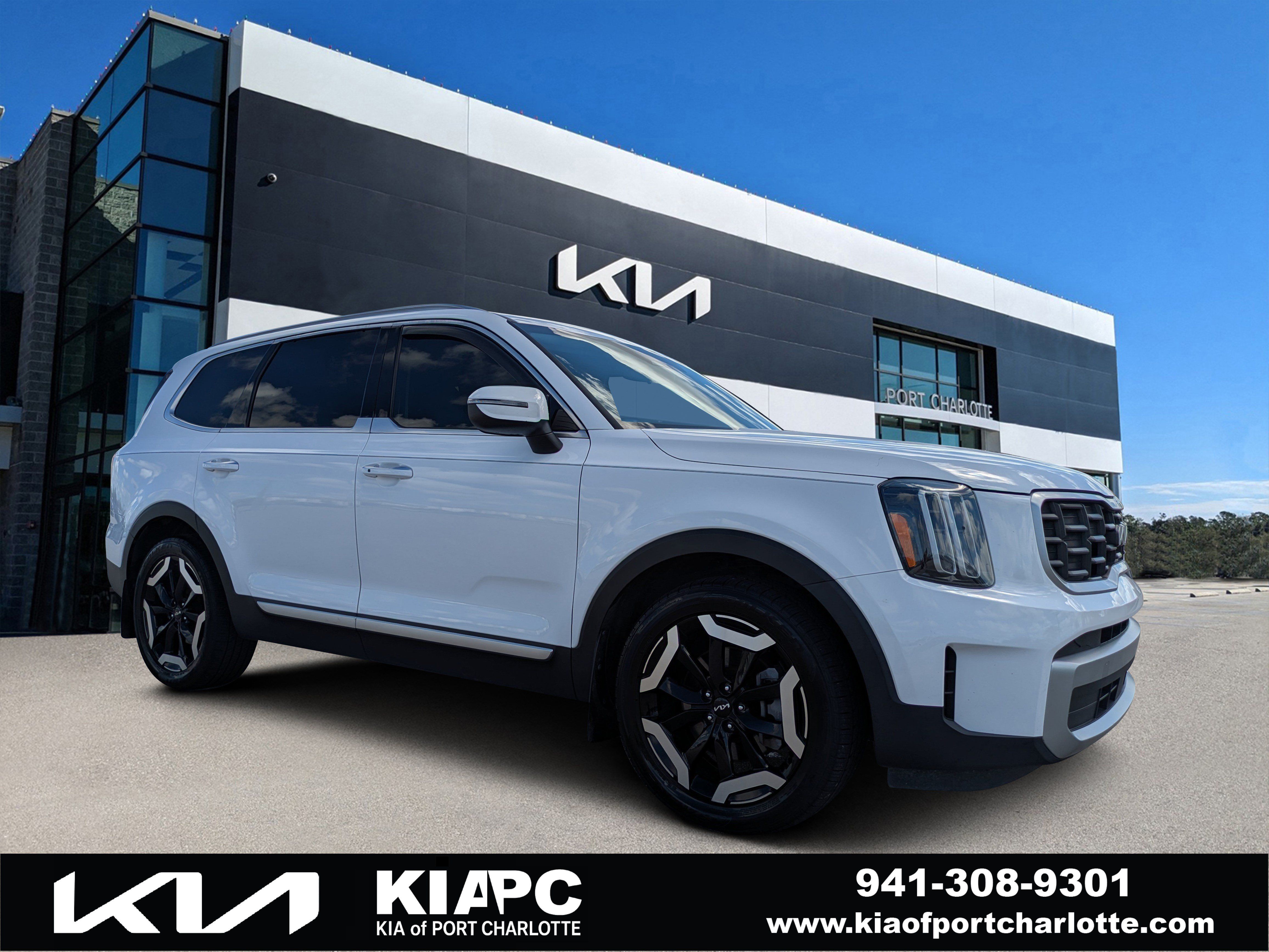 Used 2023 Kia Telluride S w/ S Sunroof Package AWD/4WD image 1