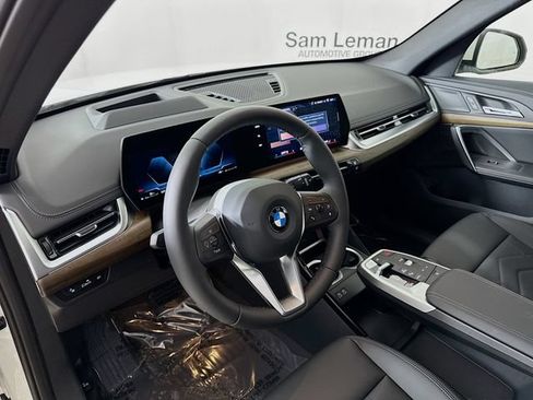 Used 2026 BMW X1 xDrive28i w/ Technology Package AWD/4WD image 9